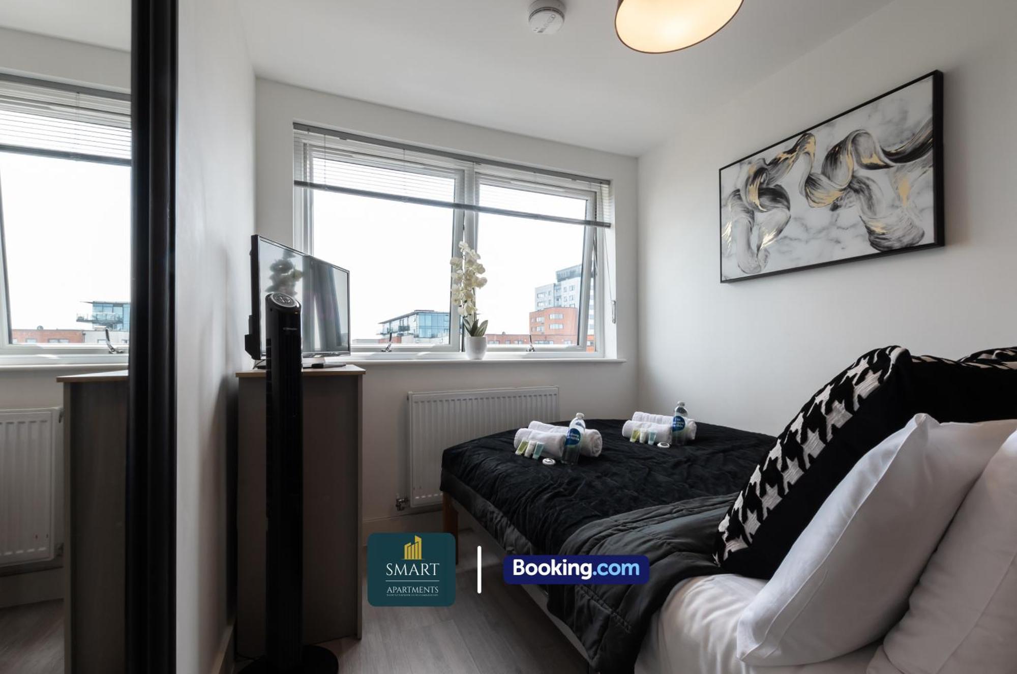 Relaxing Atlantic Mansions By Smart Apartments Short Lets & Serviced Accommodation Apartment Southampton With Free Wifi Экстерьер фото
